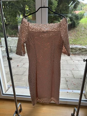 Elegantes Spitzenkleid rosa/nude Gr. M festlich