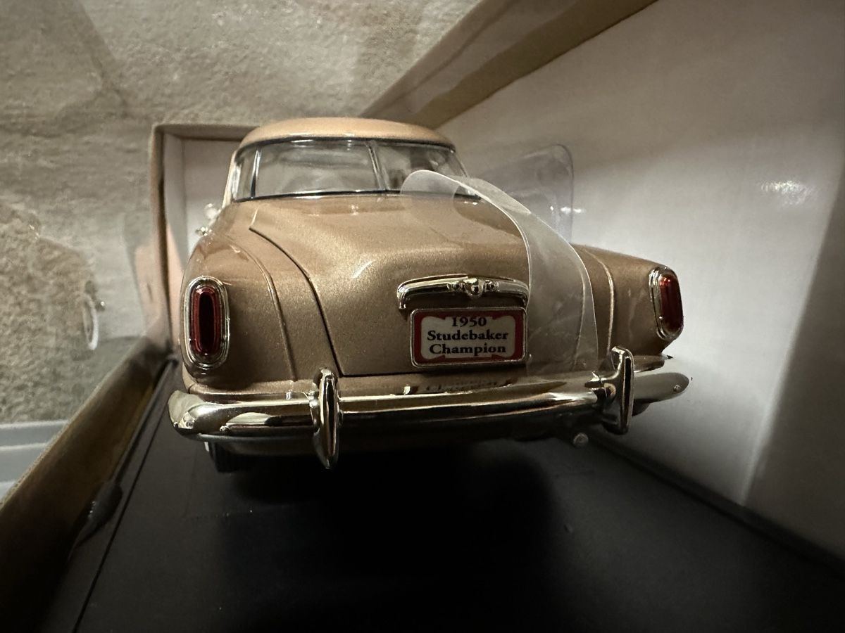 Modellini d'auto: Studebaker champion 1950 – Nuovo (secondo la descrizione) da Reinach AG venduto da rares75 2