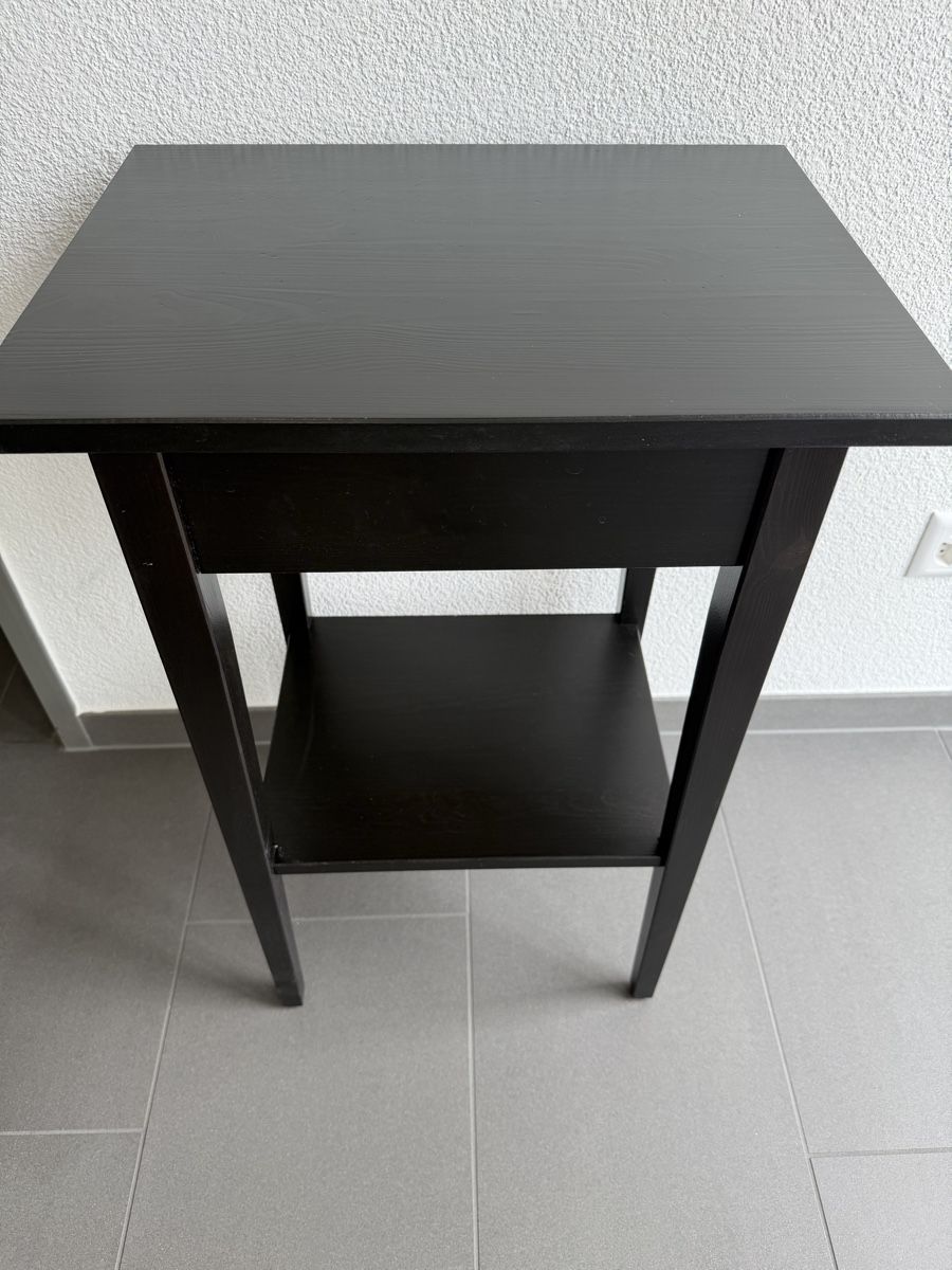 Ikea Comodini: 2 schwarze Nachttische mit Schublad – Usato da Schlieren venduto da Dav_8gbc 4