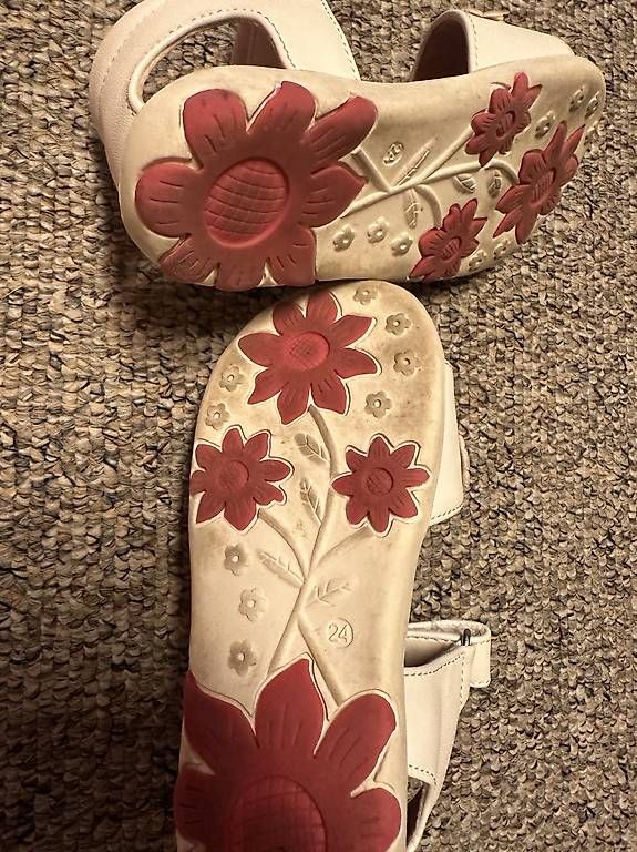 Scarpe per ragazze: Sandalen – Usato da Arbon venduto da malevix 3