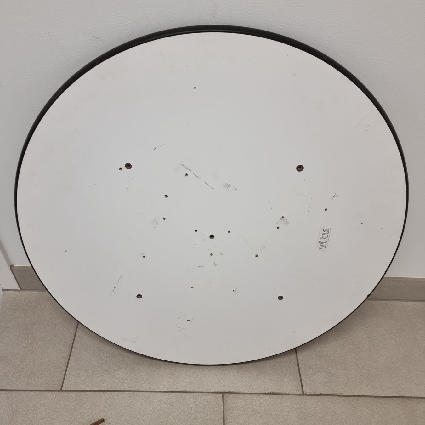 Knoll Plateaux: Original VITRA Tischblatt rund – D'occasion à Bonaduz par Lucatech 2