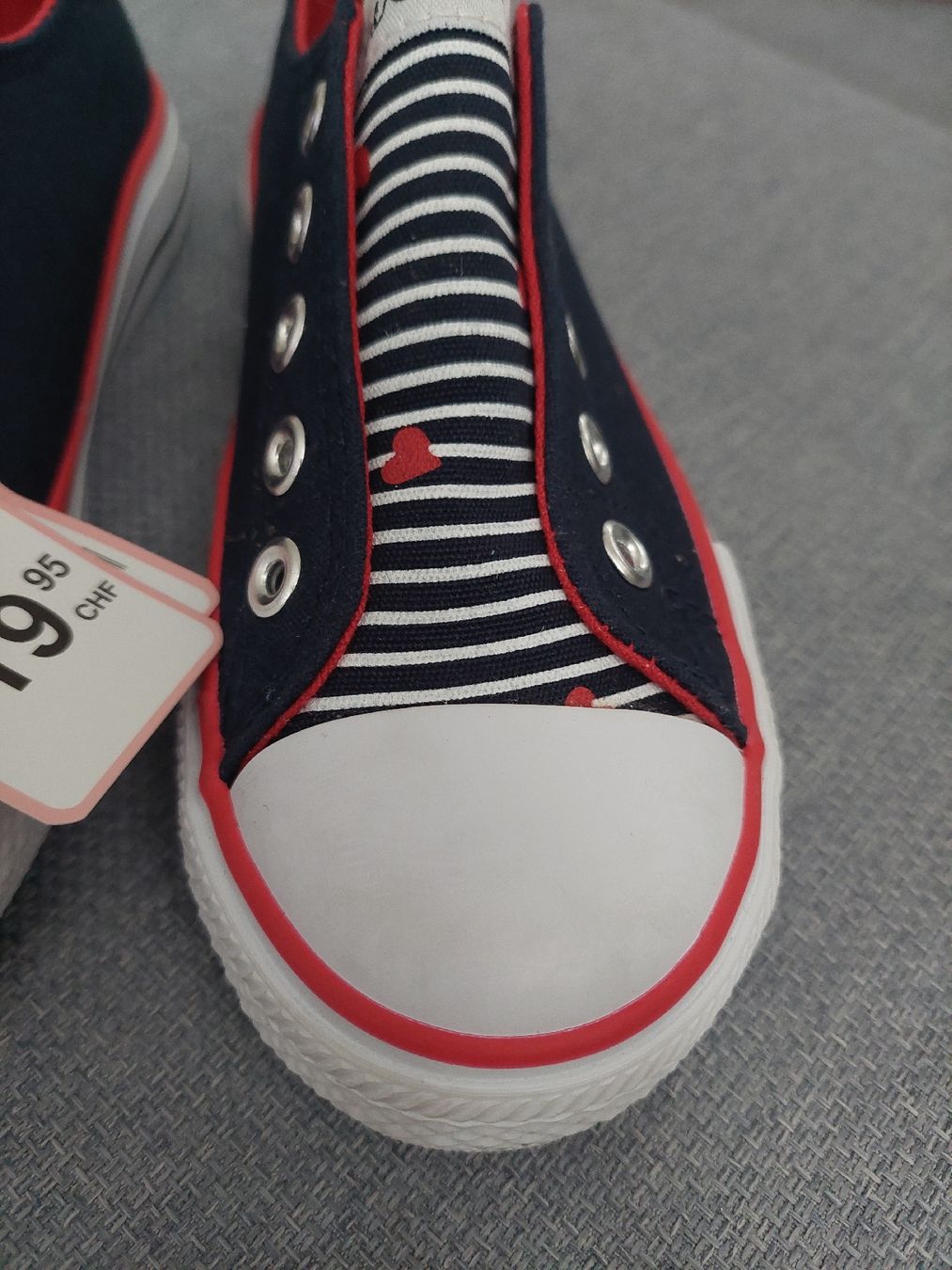 Scarpe per ragazze: Neu! Süsse Mädchen Sneakers Gr. 32 – Nuovo e nell'imballaggio originale da Flims Dorf venduto da Truemorish 2