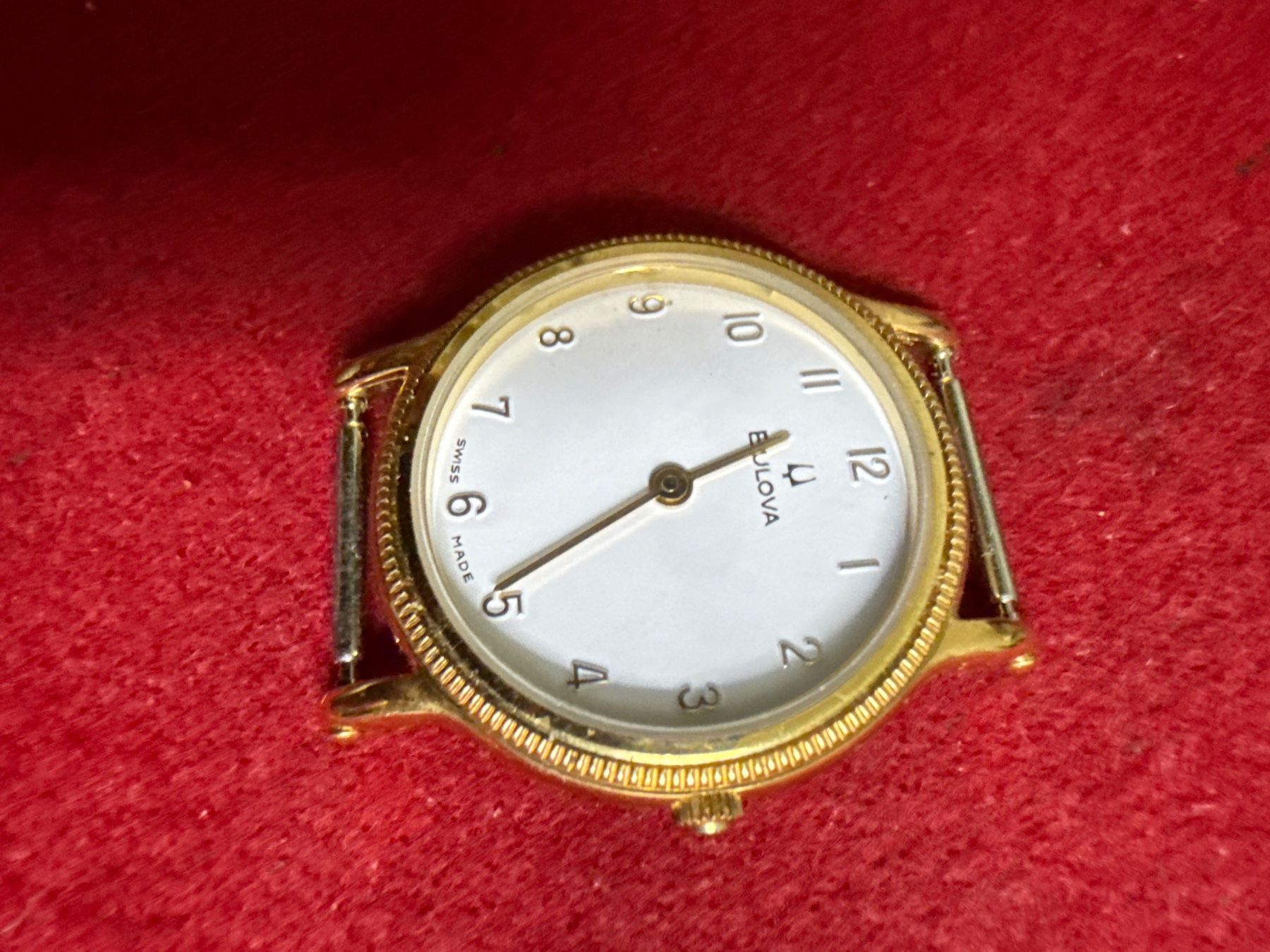 Bulova Orologi: Bulova Quarz 27 mm Nos – Nuovo (secondo la descrizione) da Pfeffingen venduto da Allhandelklgwatches 1