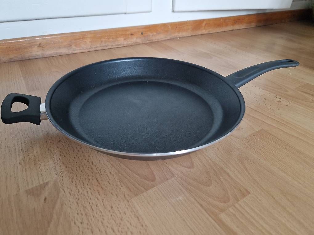 Pfannen: Ikea Bratpfane – Gebraucht aus Rüti ZH von Jebe79