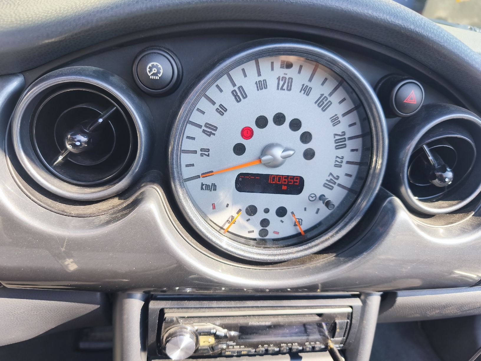 Mini Autos: Mini Cabrio – D'occasion à Agarn par Moggi__94 7