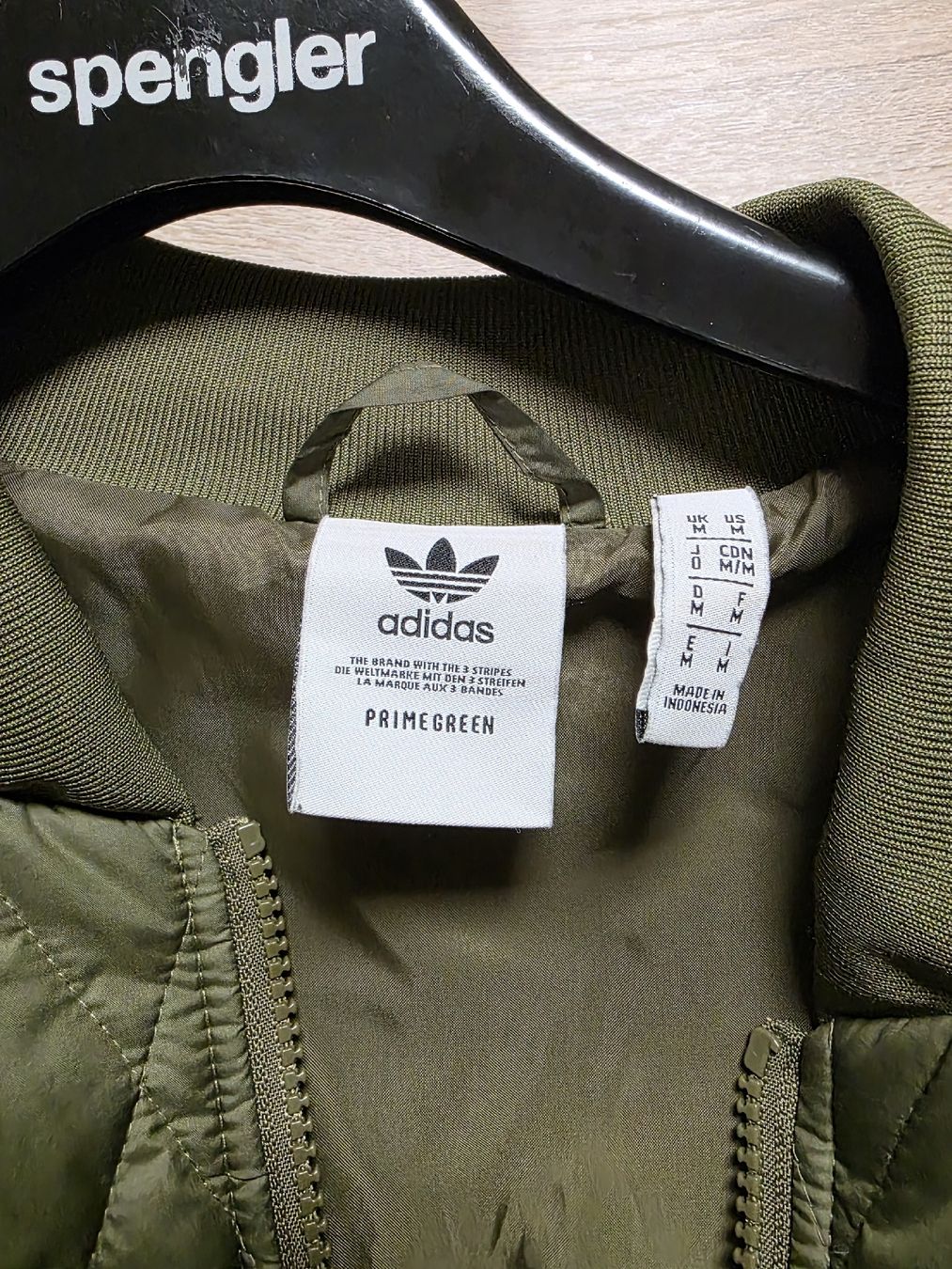 Adidas Jacken: adidas Adicolor Classics – Neu (gemäss Beschreibung) aus Cugnasco von Franky_min 3