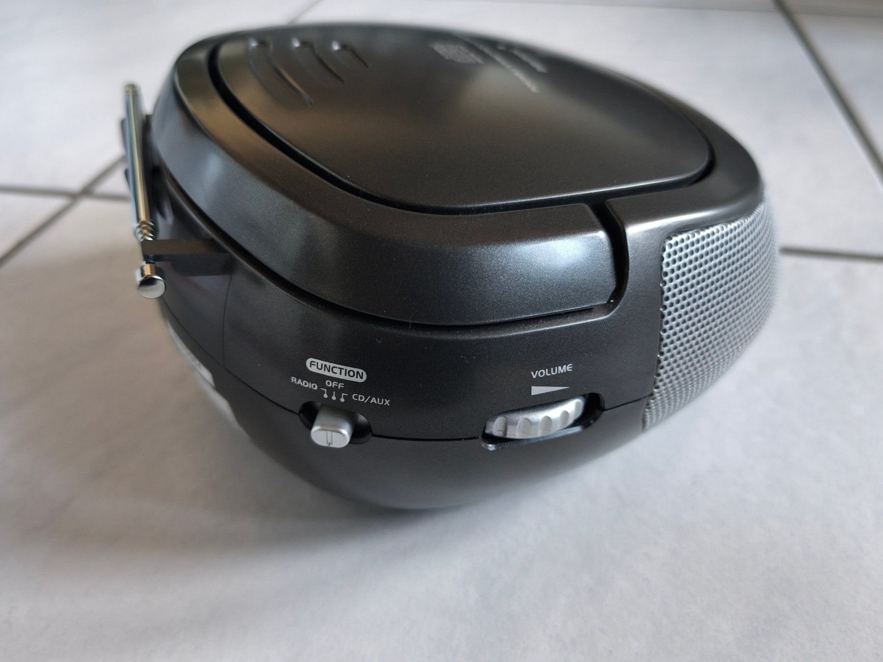 Radio: Intertronic CD Player & Radio MCD-1 – Usato da Zürich venduto da Bluemex 6
