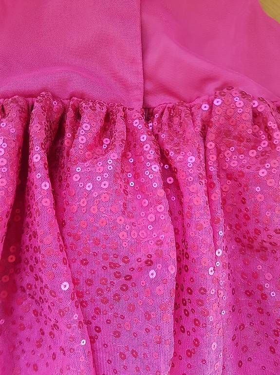 Vestiti & Gonne: Festkleid pink mit Pailletten, 92 – Usato da Richterswil venduto da nimgruet 3