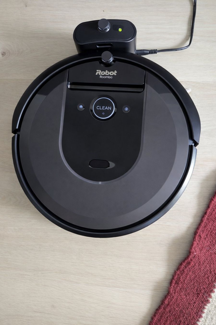 Irobot Aspirapolveri & Accessori: iRobot Roomba i7 - vacuum robot – Usato da Schlieren venduto da maseam