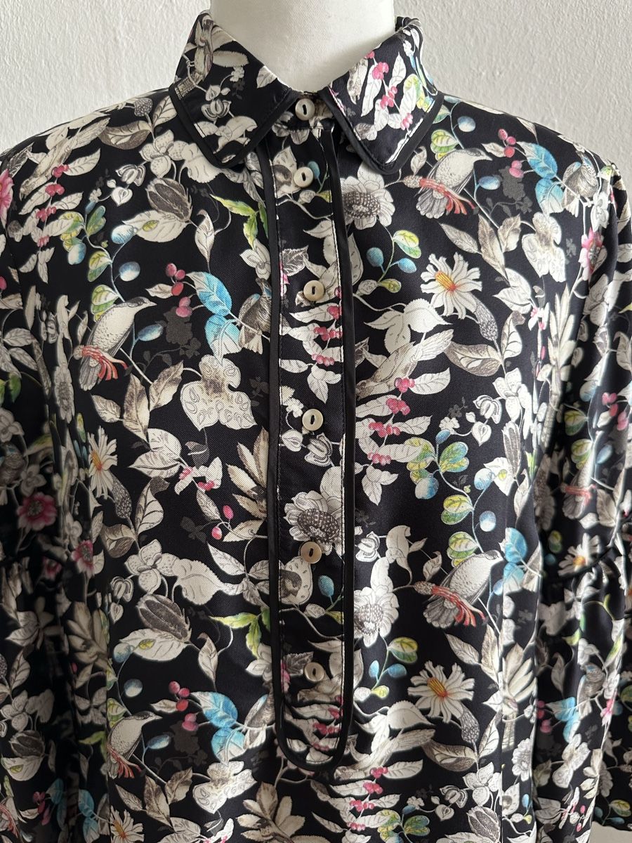 Kleider: Momoni Seidenkleid – Neu (gemäss Beschreibung) aus Bern von schnupka 1