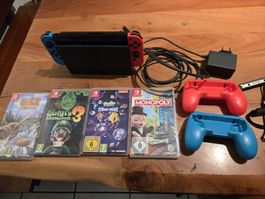 Nintendo Switch Konsole mit Spielen und Zubehör