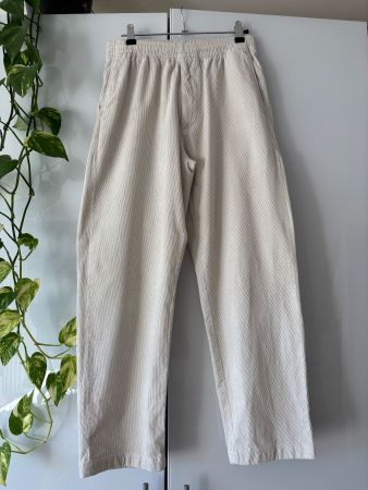 UNIQLO Manchesterhose in off-White Gr. S