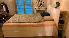 Bett mit Bettkasten und Matratze 160x200cm