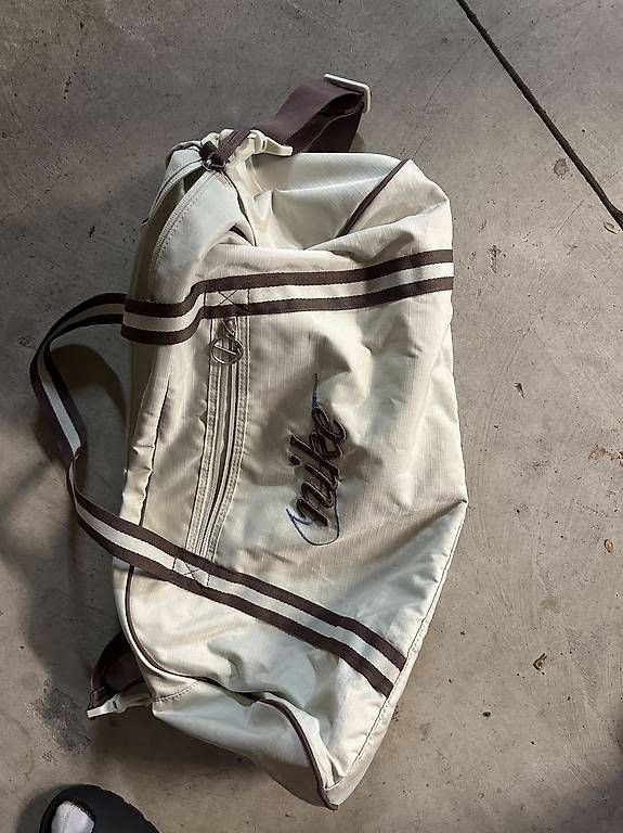 Borse: Nike vintage Tasche – Usato da Basel venduto da pau_s6pv
