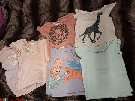 2x 5 T- Shirts Gr. 116 für Zwillingsmädchen 