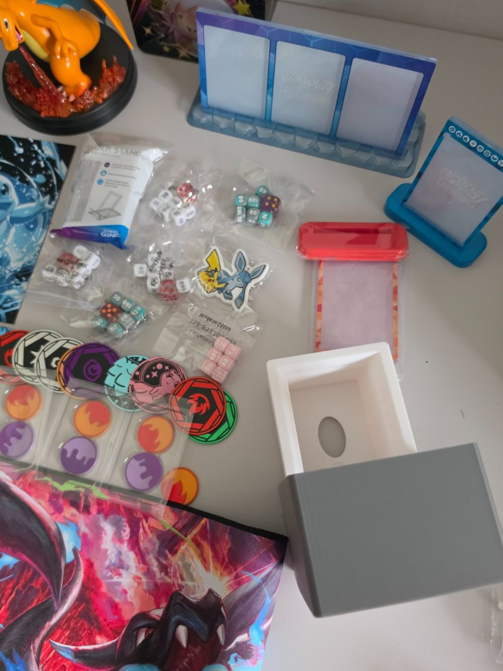 Pokémon Sammelbilder & Trading cards: Pokemon Karten Zubehör Sammlung - NEU - Charizard – Neu (gemäss Beschreibung) aus Birr von DisDas 3