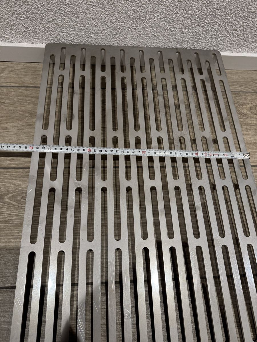 Grils: Grillrost – Neuf avec emballage d'origine à Melchtal par den_5hnt 2