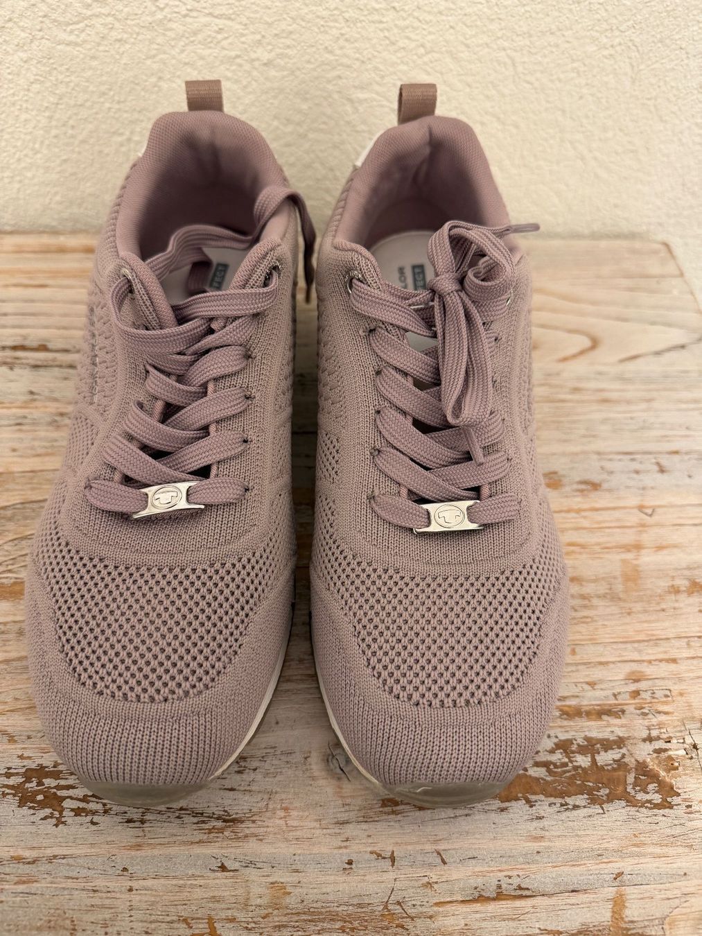 Tom Tailor Damenschuhe: Damen Sneaker Tom Tailor, Grösse 39 – Gebraucht aus Wolfwil von Inseider12 2