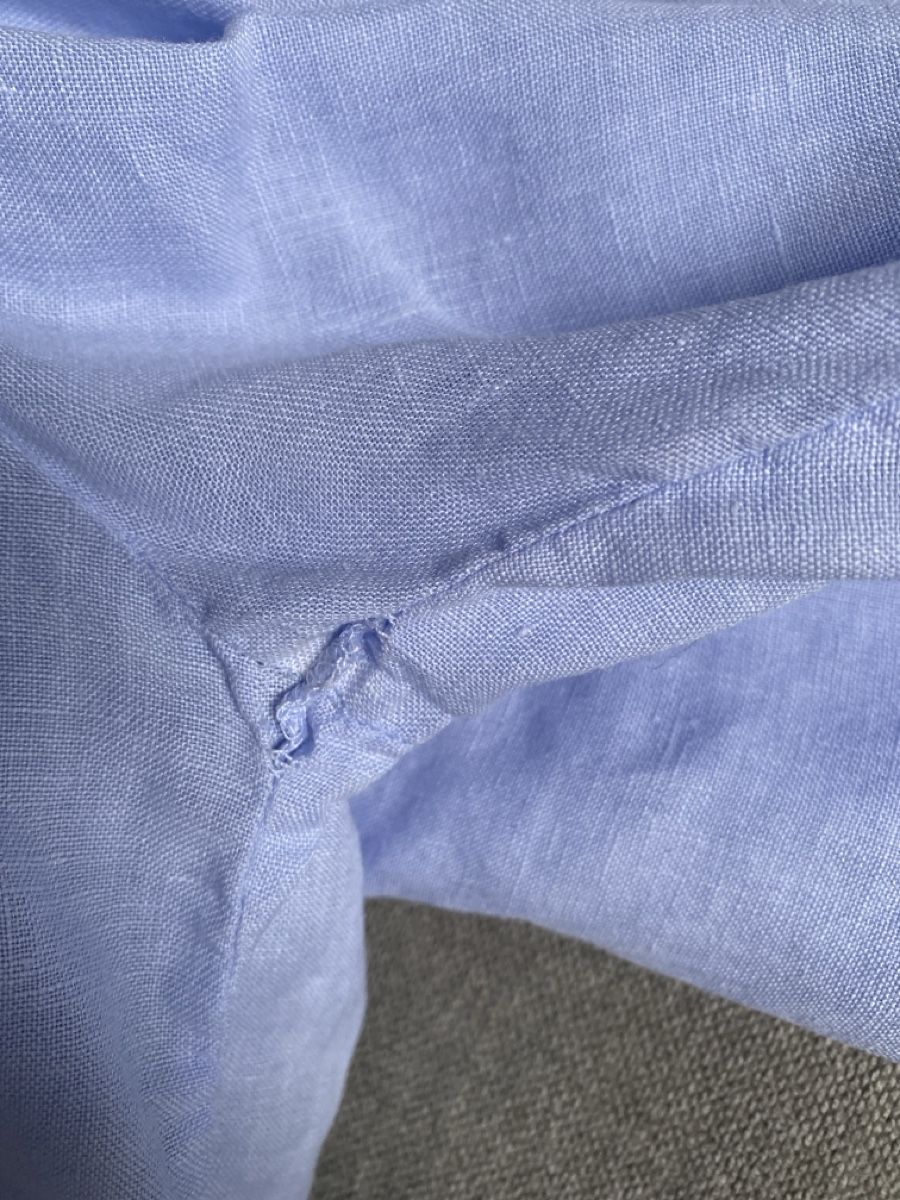 Camicette: Leinen?  Sommer Bluse in Hellblau mit Spitze, ca. Gr. M/L – Usato da Homberg b. Thun venduto da Homata 7