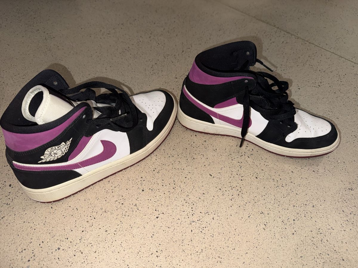 Jordan Damenschuhe: Jordan schuhe – Gebraucht aus Itingen von jessi811
