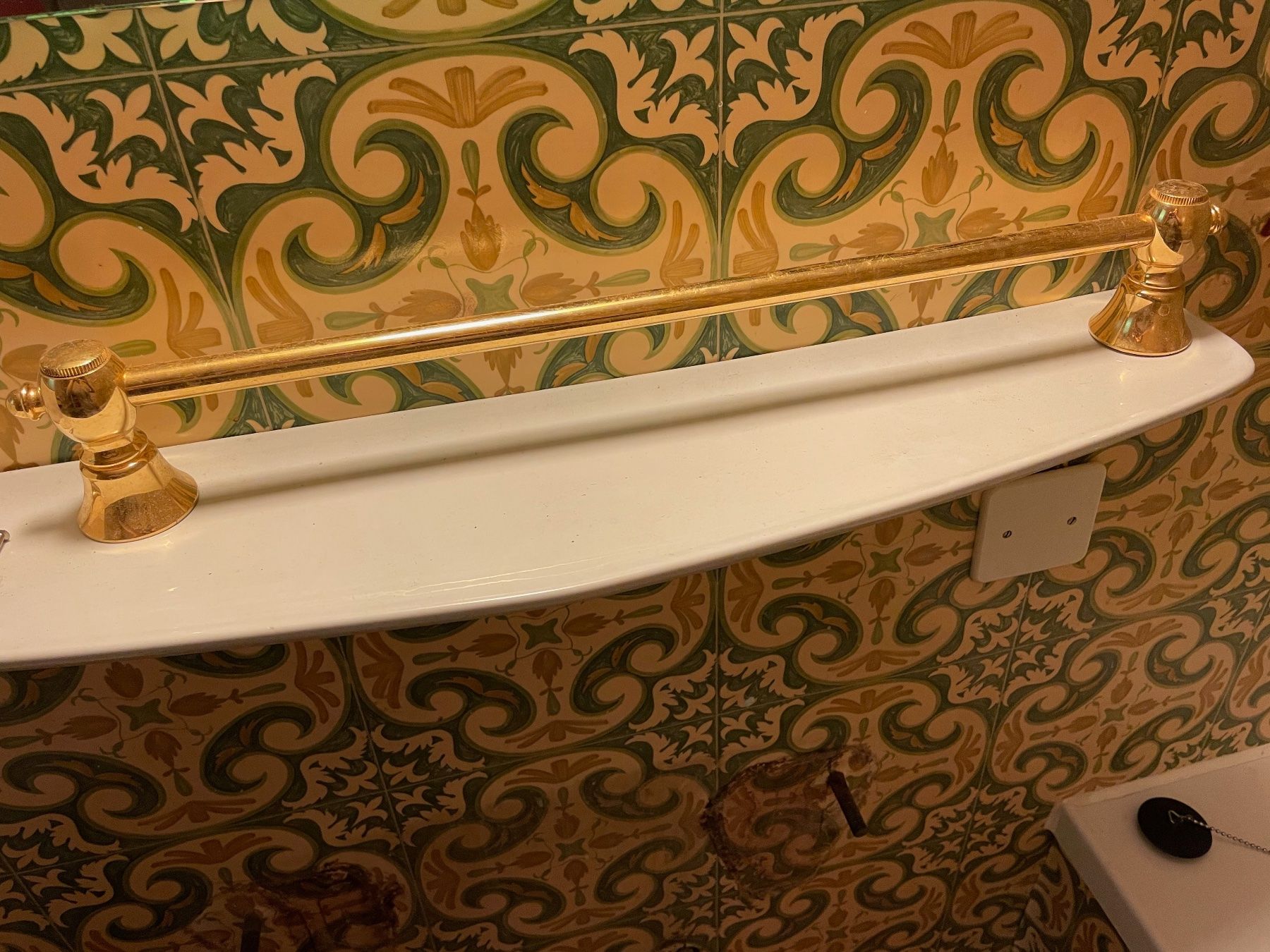 Supporti a parete: Orient Express Badetuchstange echt vergoldet – Usato da Herrenschwanden venduto da Katja71