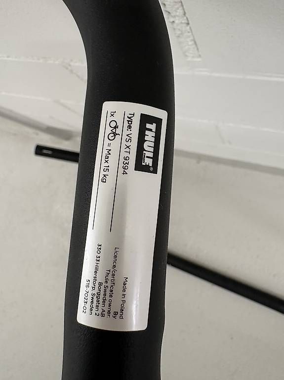 Travi: Thule  VeloSpace XT 3-bike spare wheel adapter – Usato da Männedorf venduto da zhinja 1