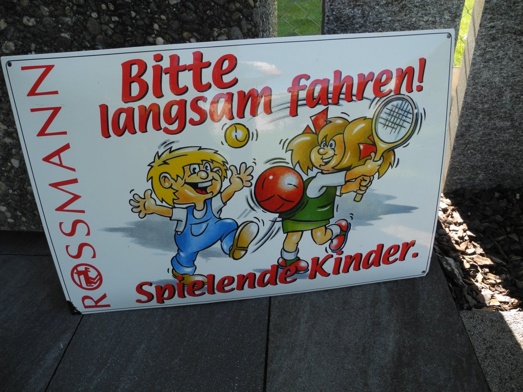 Insegne: BITTE LANGSAM FAHREN...EMAILSCHILD – Usato da Reinach AG venduto da Huckleberrysix