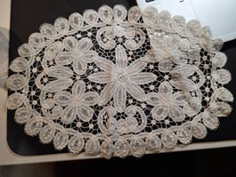Vintage Decke Deckeli Dekoration Tuch gestrickt Spitze