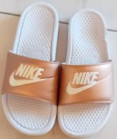 Neu!  Nike Sandalen Gr.42 für Damen