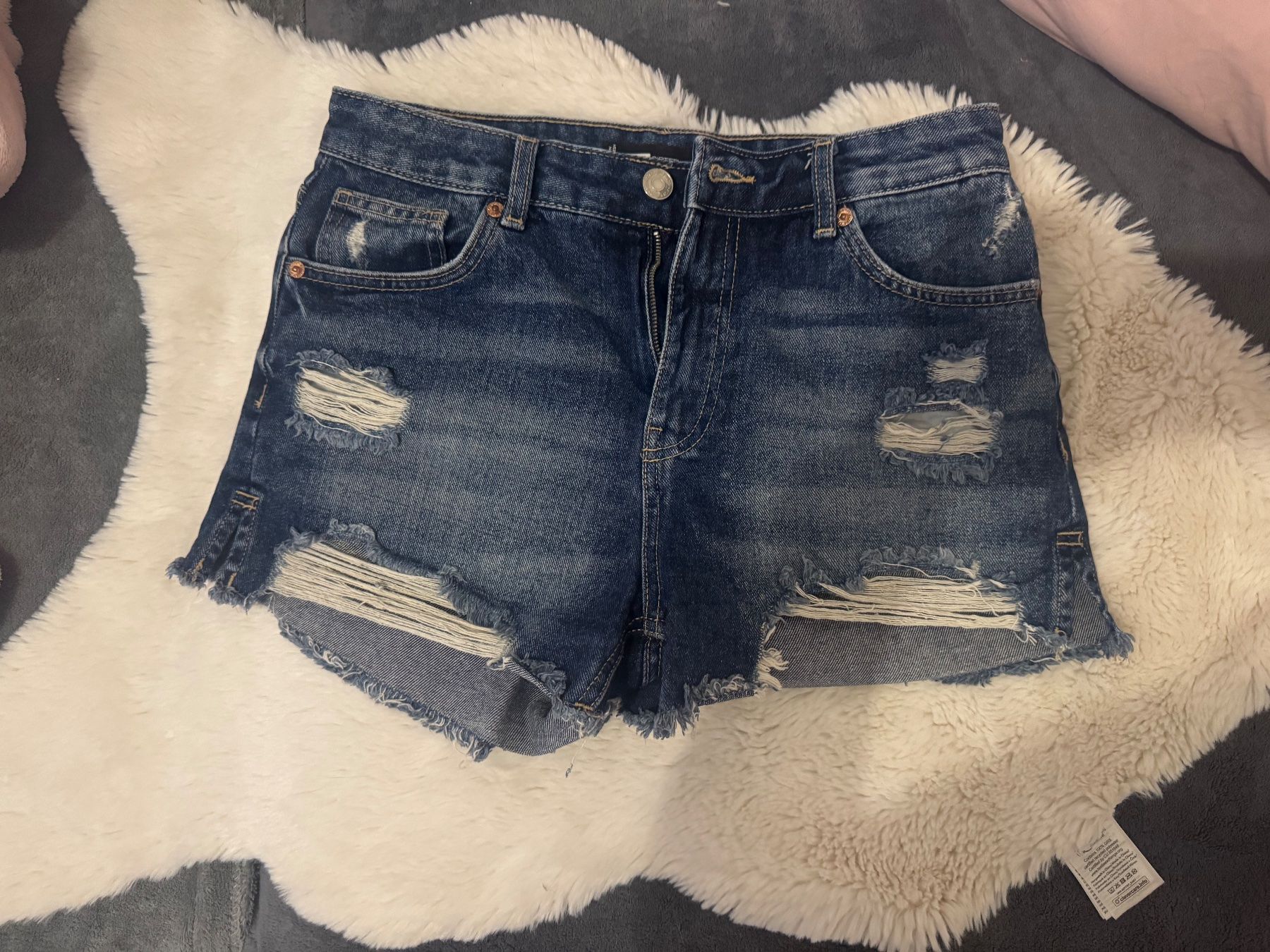 Jeans: Jeansshorts Grösse M, Used Look – Neu (gemäss Beschreibung) aus Künten von bel_6wn2