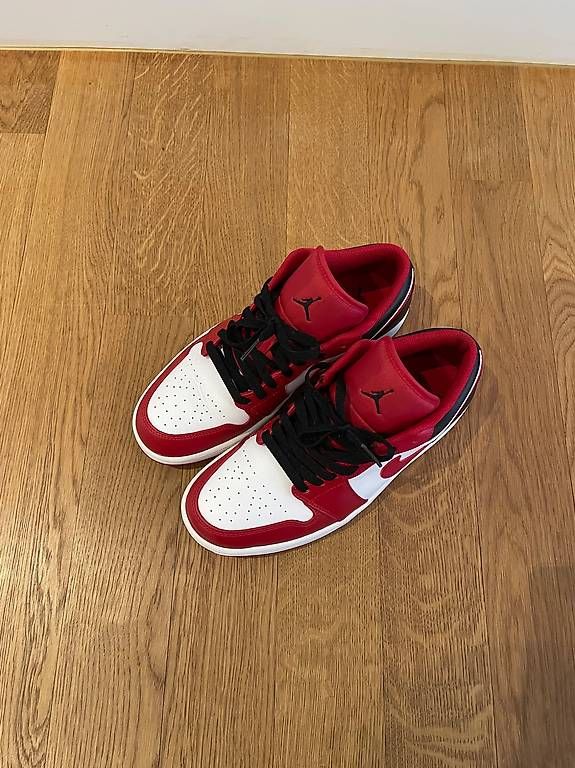 Jordan Scarpe da uomo: Nike Air Jordan 1 low – Usato da Sachseln venduto da xanasia 1