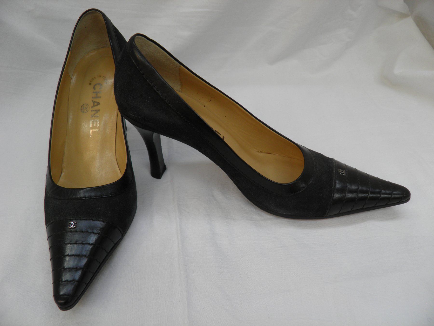 Chanel Scarpe da donna: Klassische Pumps CHANEL, Gr. 38 – Usato da Rüti ZH venduto da corvus-corvus 2