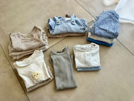 Babykleidung Komplettset, Grösse 62-68 sehr guter Zustand