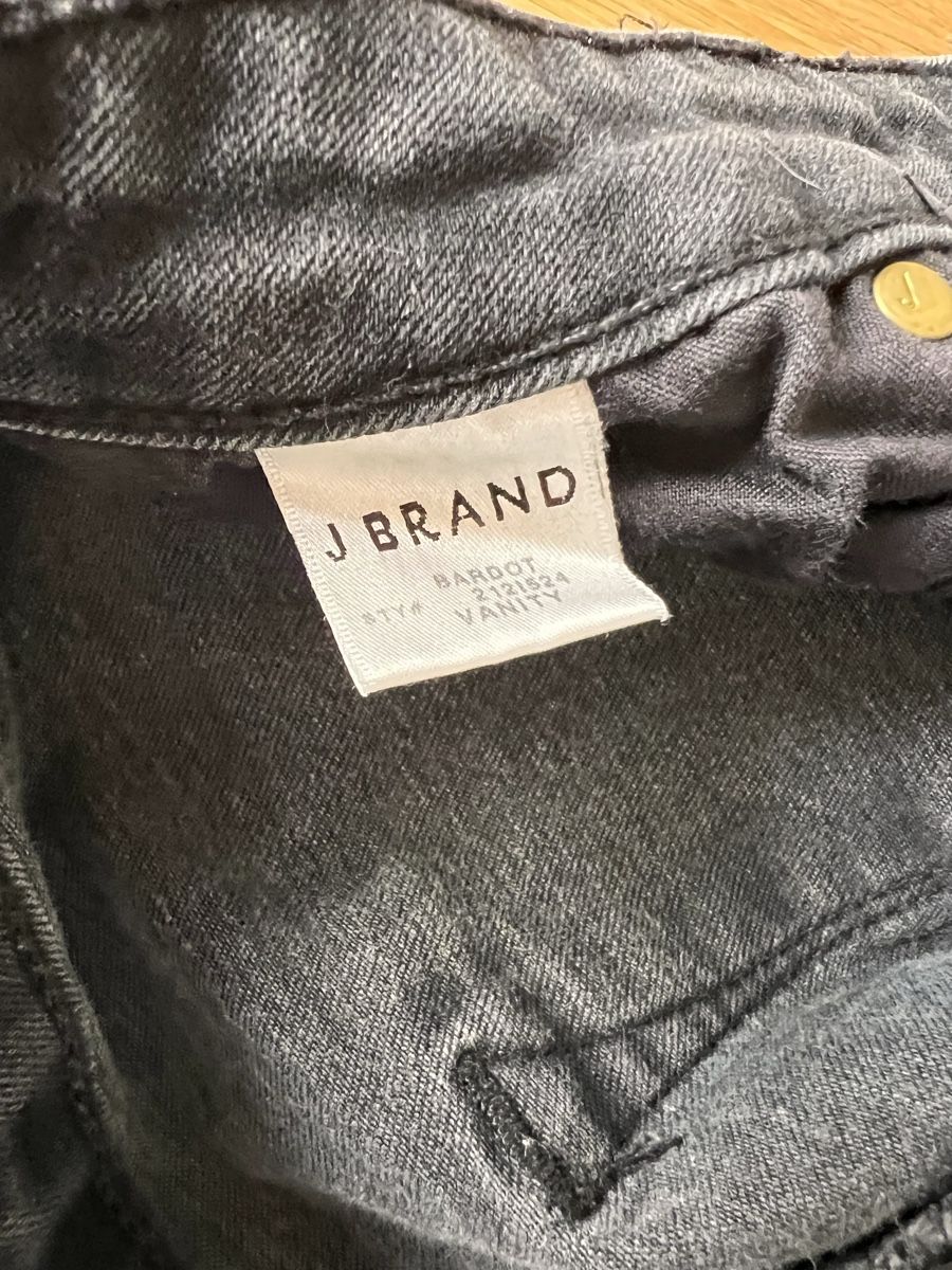 Jeans: J Brand Jeans - Size 28 - New – Nuovo (secondo la descrizione) da Zürich venduto da Vera_Ma 4