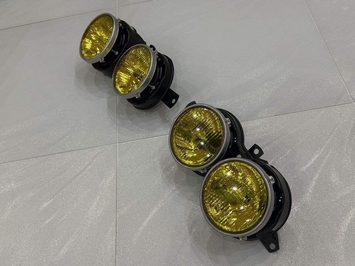 Hella Fari: BMW E30 Hella vfl gelbe Scheinwerfer – Nuovo (secondo la descrizione) da Niederhasli venduto da Ajlina1212 5