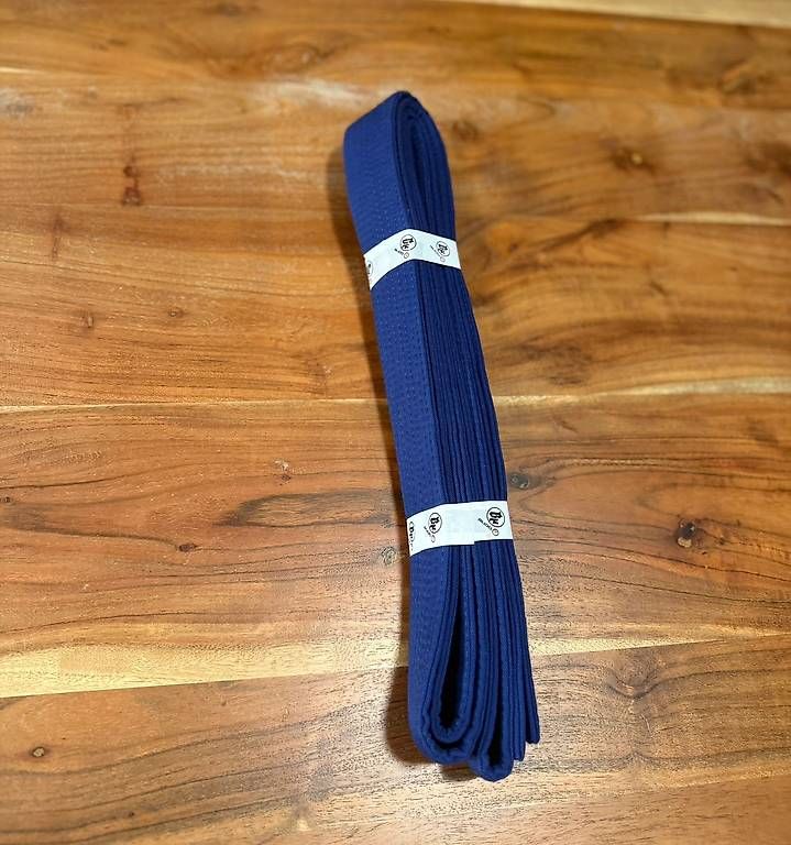 Cinture: Blauer Judo / Karate Gürtel (neu) – Usato da Zollikofen venduto da hri_r8pr