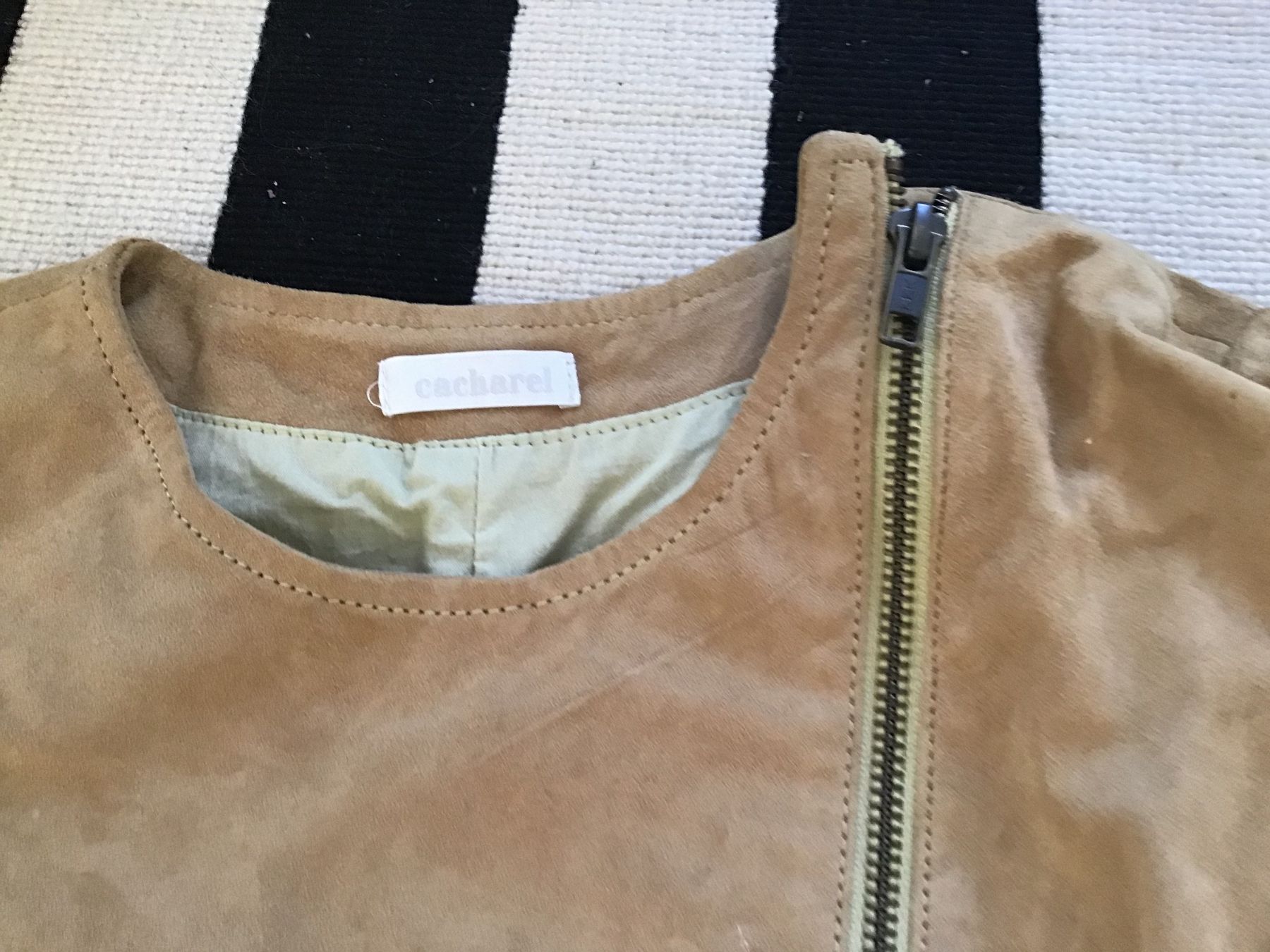 Cacharel Giacche & Cappotti: Leder Jacke  Cacharel Frühling Mädchen – Nuovo (secondo la descrizione) da Zürich venduto da m4m3m2m1 1