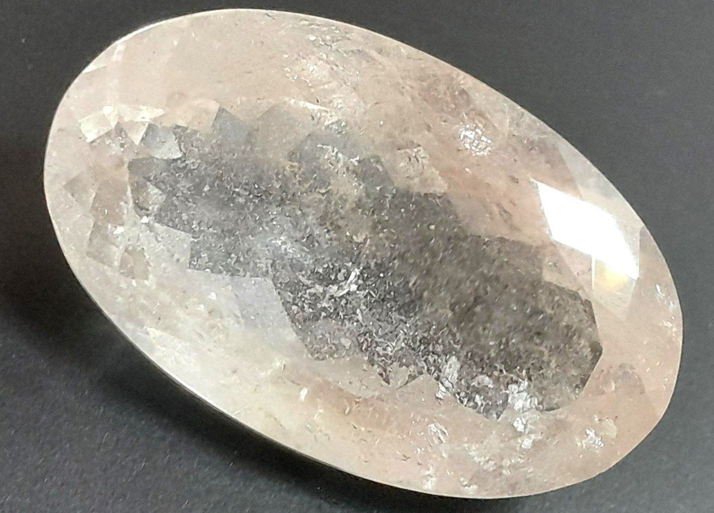 Pietre preziose: Morganite 28.78 ct - Valeur 850.- Fr – Nuovo (secondo la descrizione) da Grimisuat venduto da Valgem 2