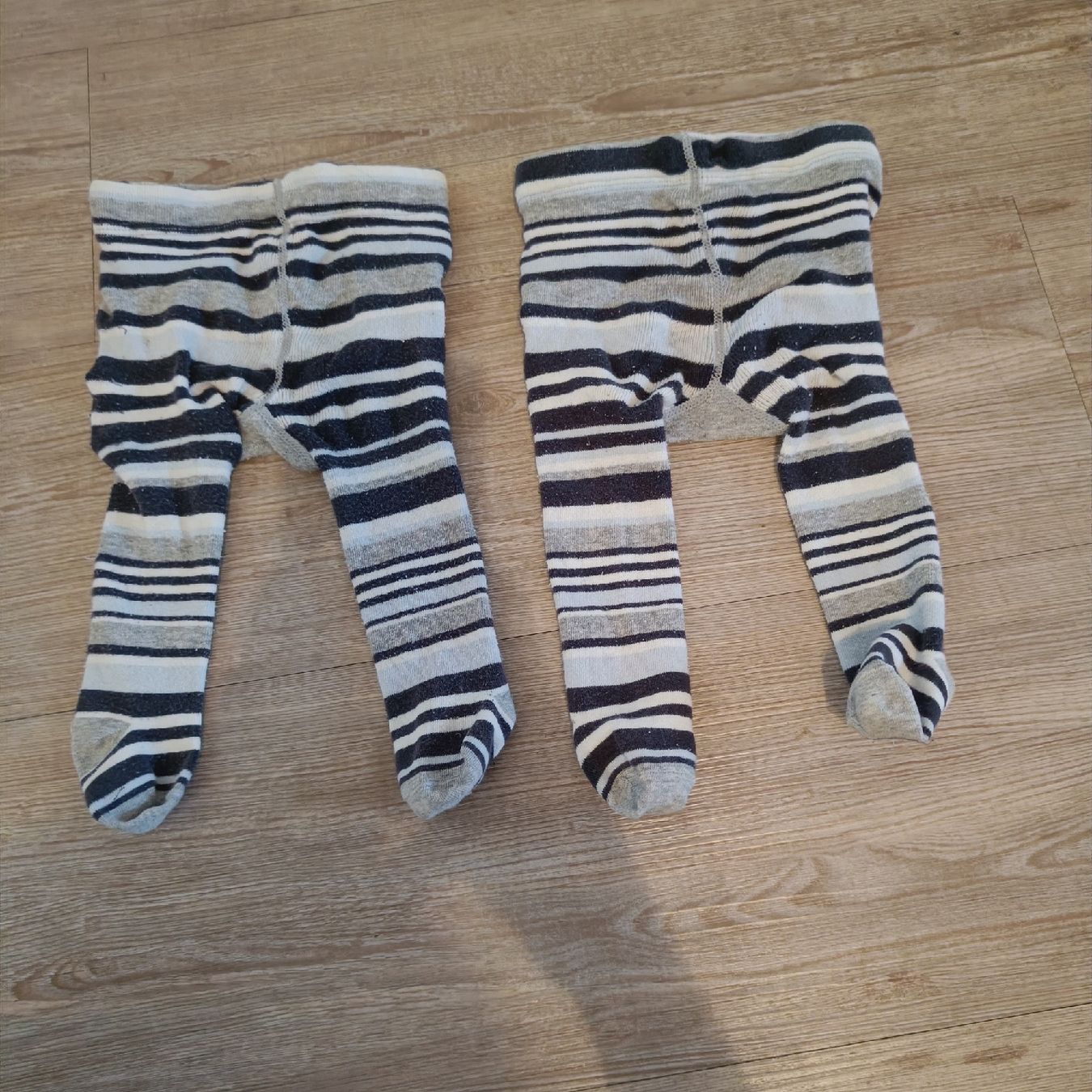 H&M Altro abbigliamento: Strumpfhose Grösse 62 – Usato da Jaberg venduto da urig17.