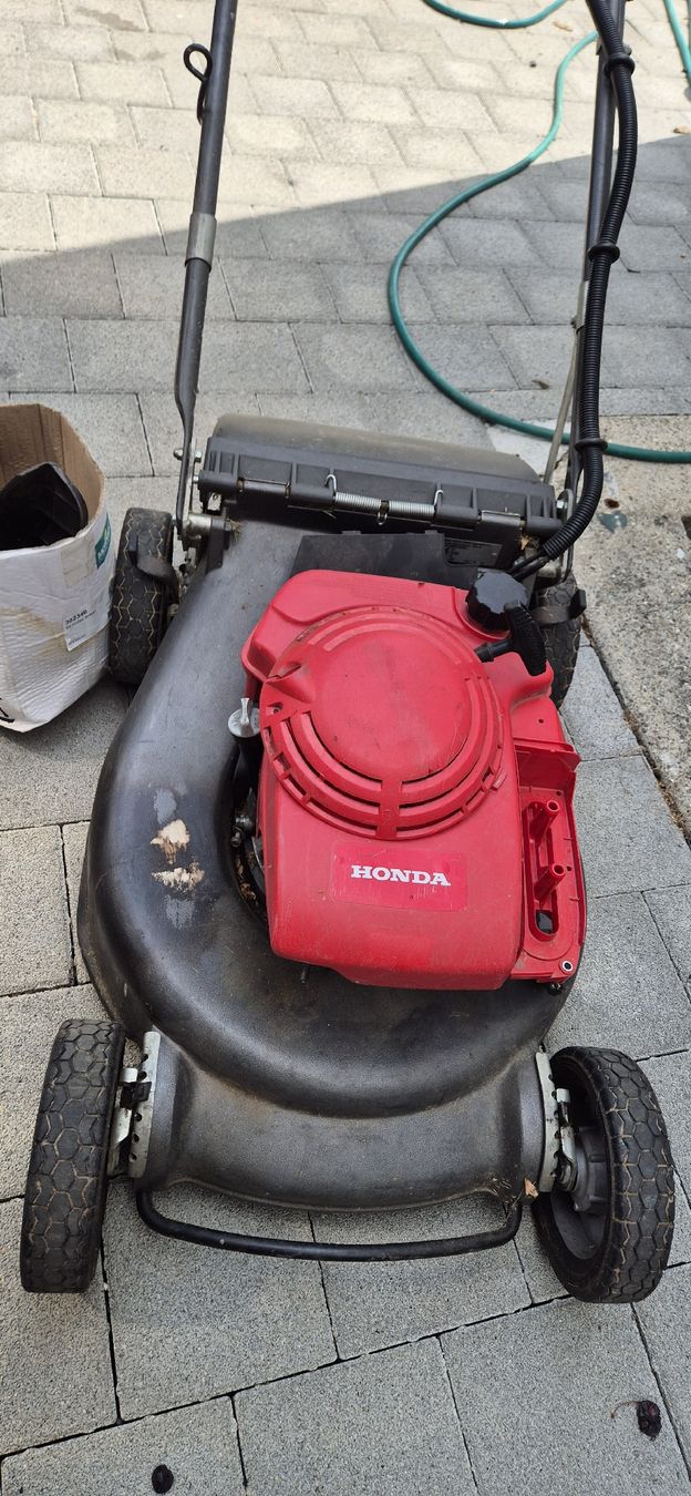 Honda Tagliaerba: HONDA HRH536 – Usato da Grenchen venduto da Heja1604