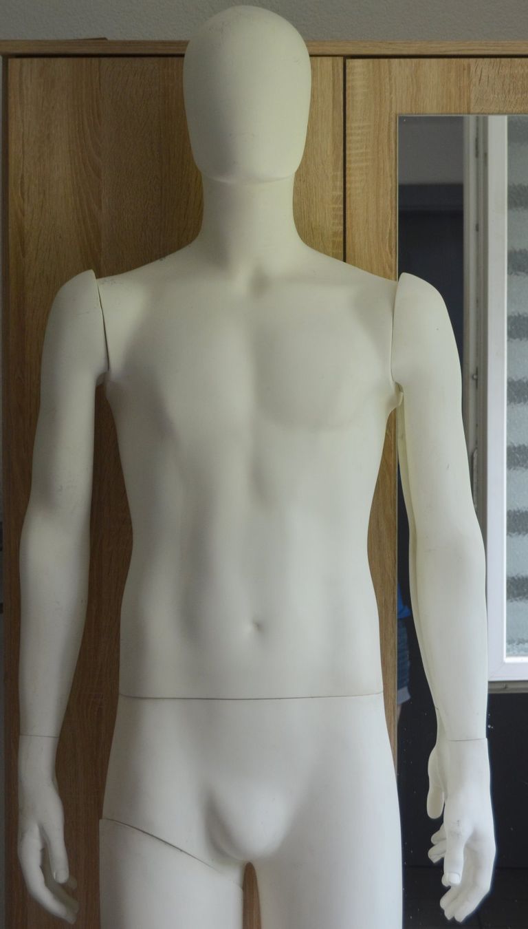 Allestimento di negozi e stand fieristici: Schaufensterpuppe / Mannequin  192 cm – Usato da Collonges venduto da arashee 1