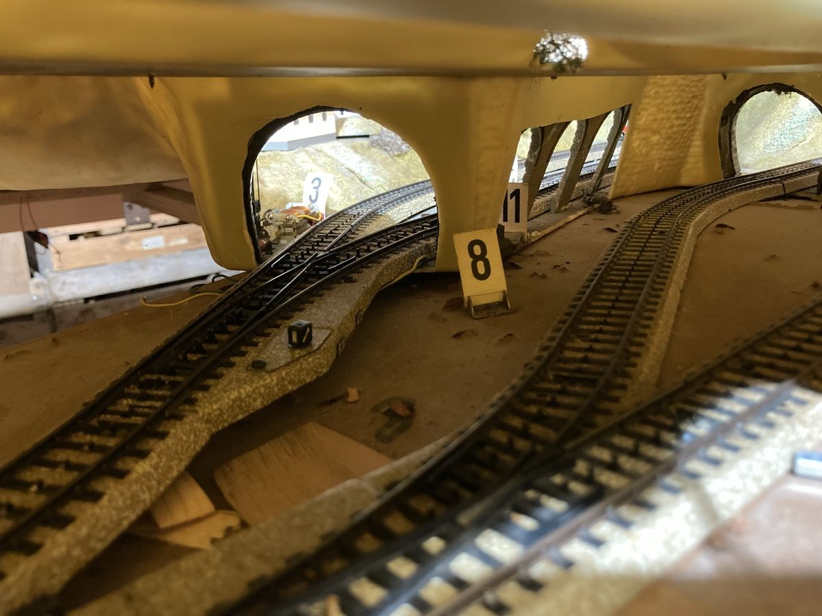 Märklin Modelleisenbahnen: Märklin Modelleisenbahn Spur H0 – Defekt aus Ruswil von Ebwidi 4