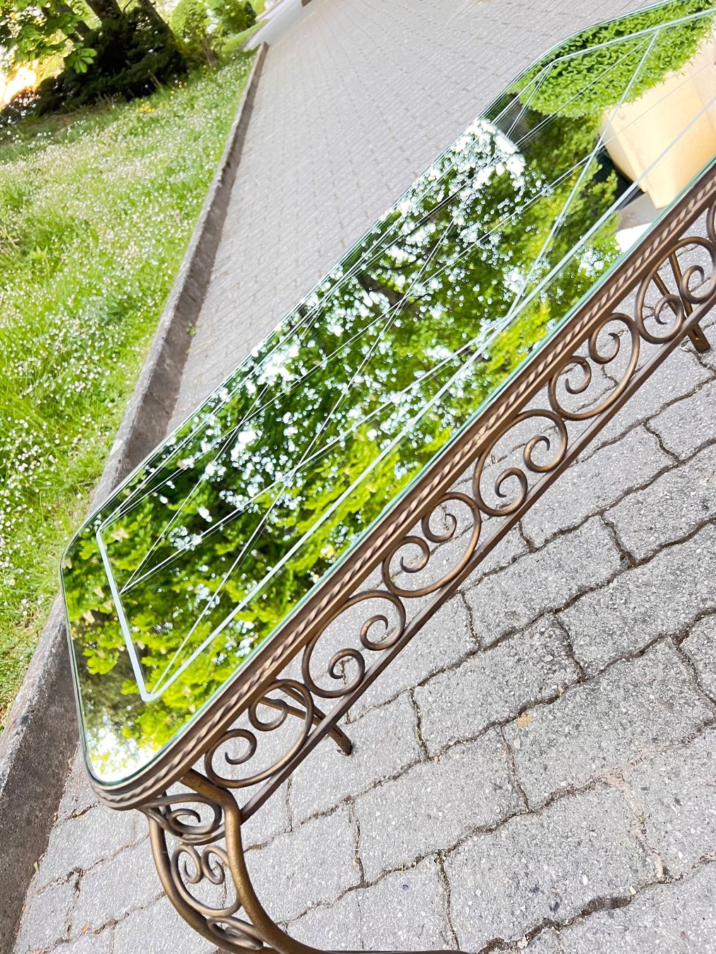 Tische: Table basse vintage, fer forgé et plateau miroir – Gebraucht aus Bernex von 2ziemement 2