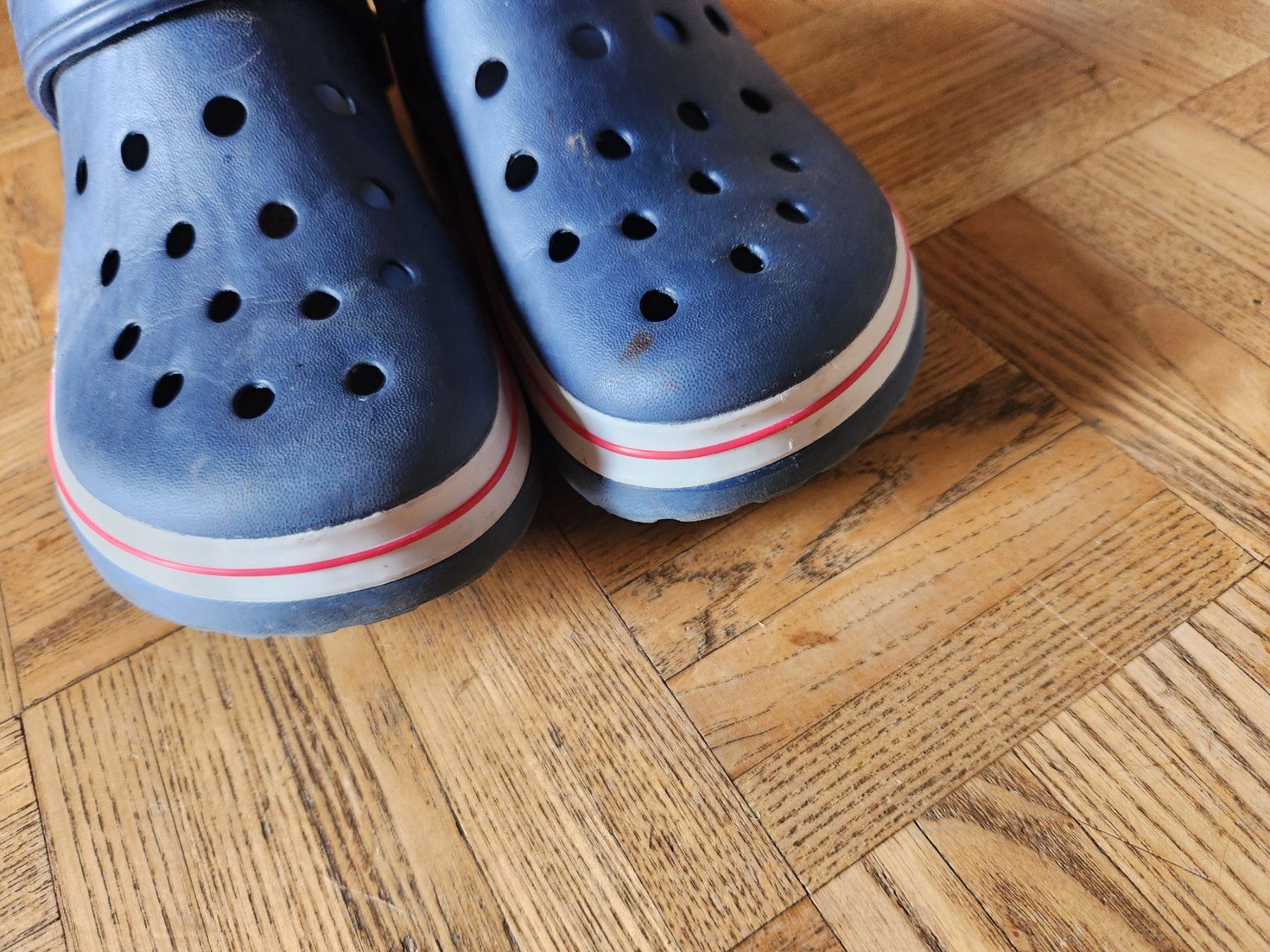 Crocs Chaussures hommes: Crocs Gr. 6/8 39/40 Blau – D'occasion à Gstaad par Meiel2020 2