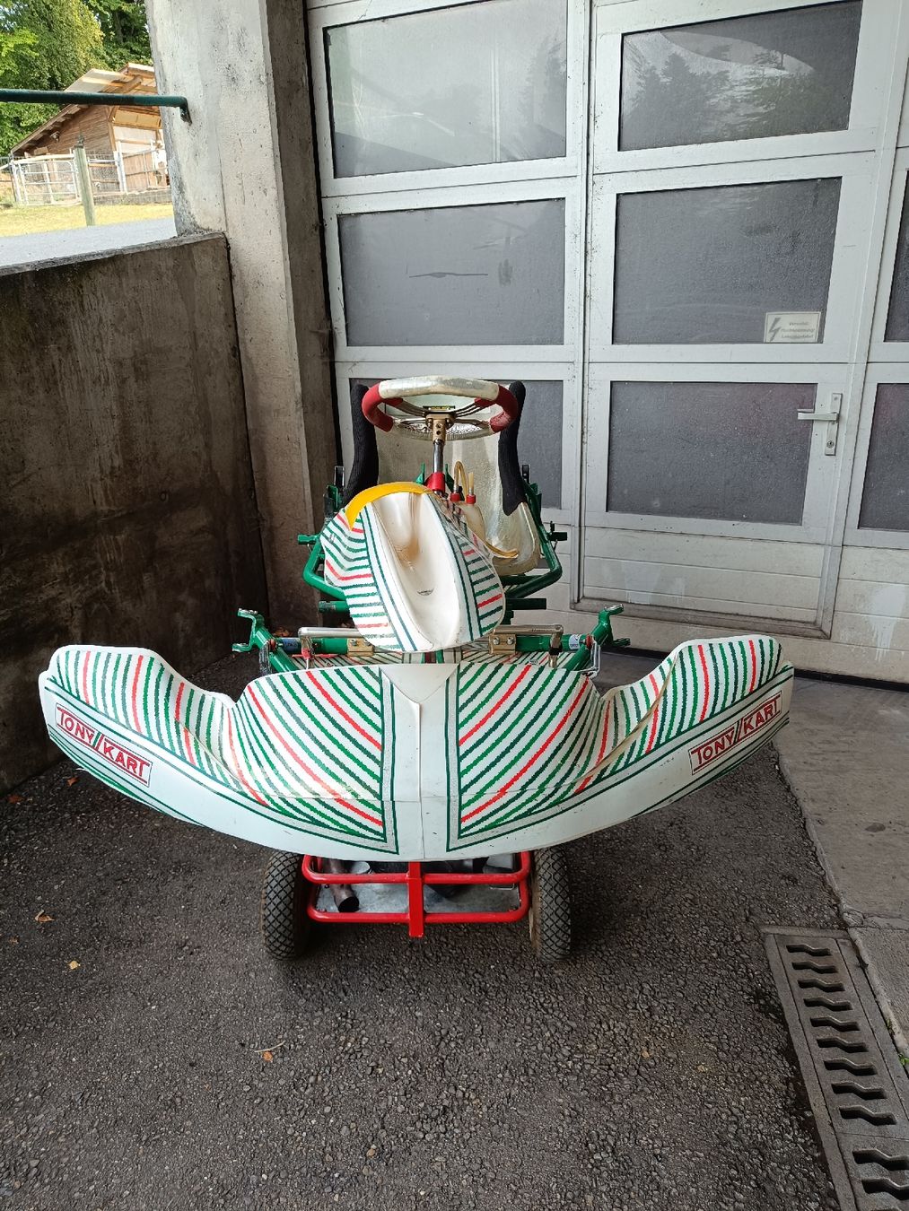 Karts: Toni Kart Chassis mit Zubehör  – Gebraucht aus Gommiswald von Cartar