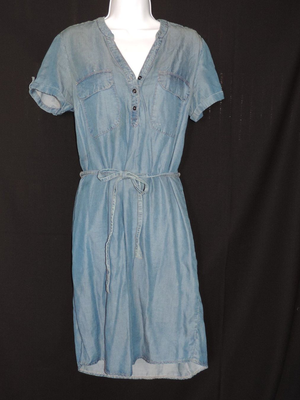 Robes: robe jeans bleue Camaïeu – D'occasion à Genève par Axelle333