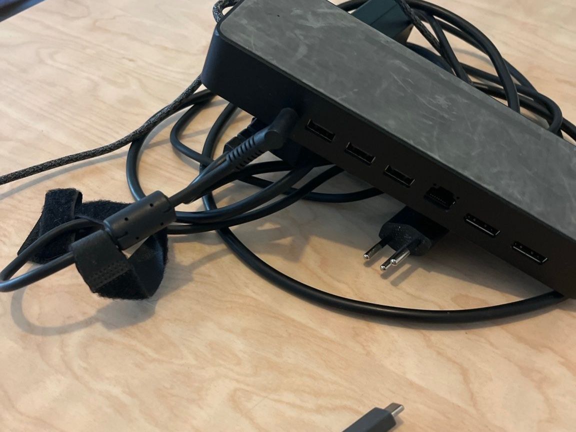 Hewlett Packard Docking station: HP USB-C Universal Dock HSA-B005DS mit 90W Netzteil – D'occasion à Baden par Outblow