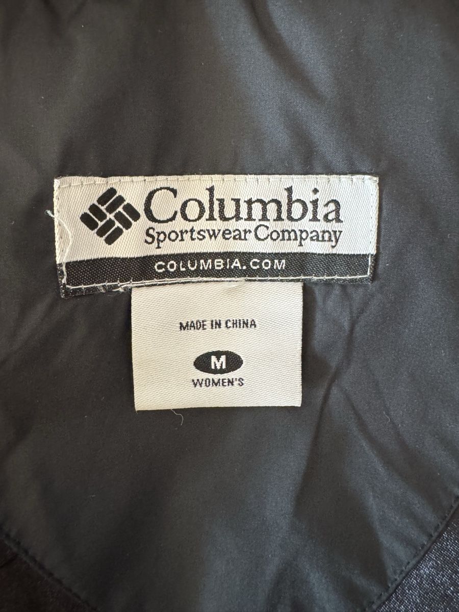 Columbia Cappotti: Daunenmantel Columbia – Usato da Obfelden venduto da cesarina10 4