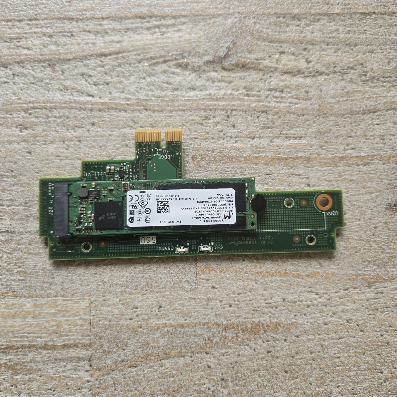 Unità & Adattatore: SSD-Adapter-Karte – Usato da Aesch BL venduto da Pina2021