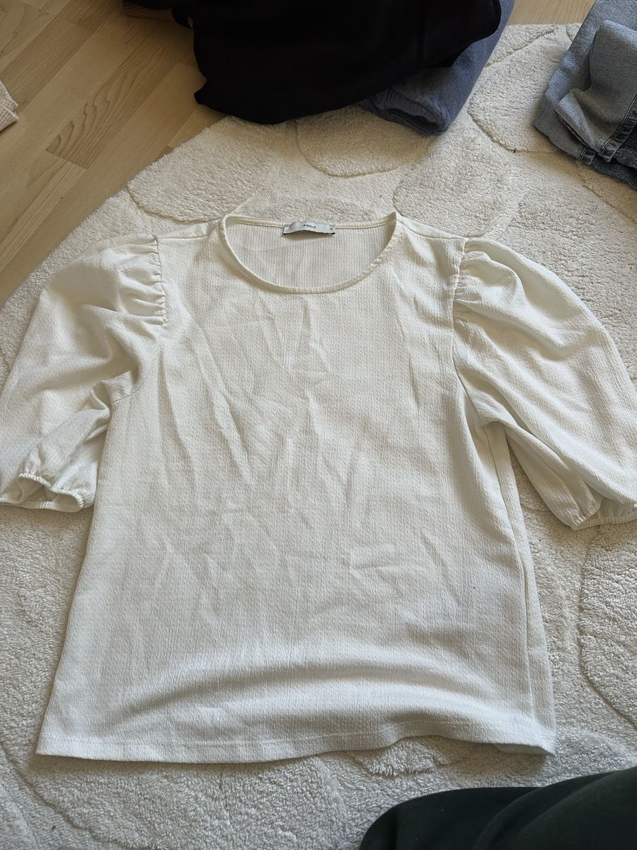 Only Chemisiers: Blusenshirt – D'occasion à Basel par ronjalg